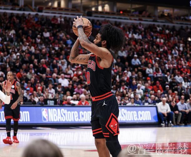 公牛137-118猛龙 科比-怀特砍下28分